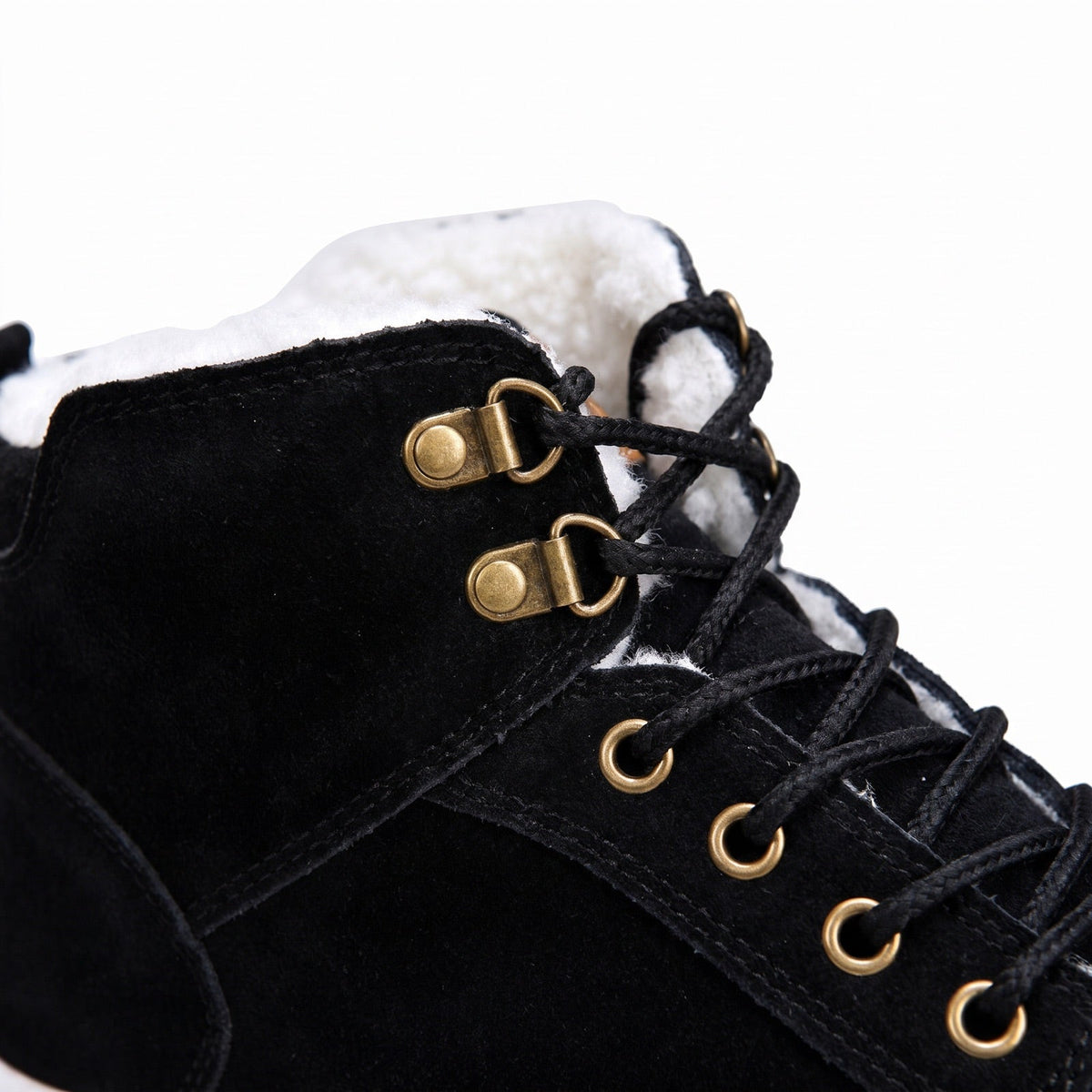 Winterstiefel Herren zum Schnüren oder zum Reinschlüpfen?