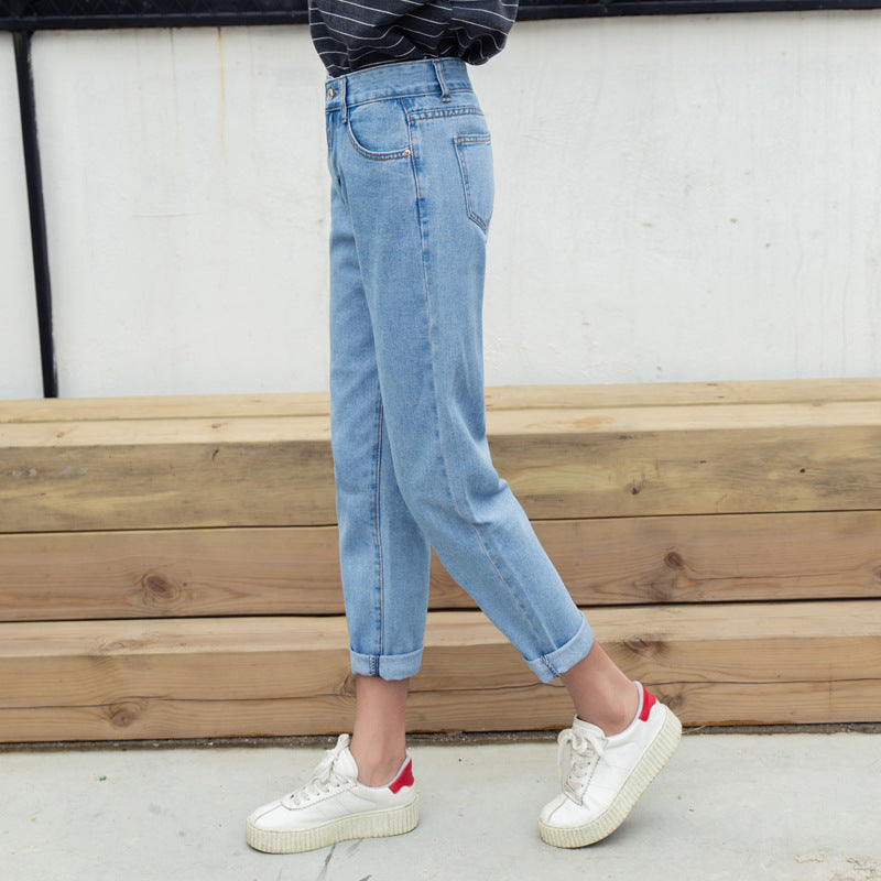 High-Waist-Jeans im Karottenschnitt