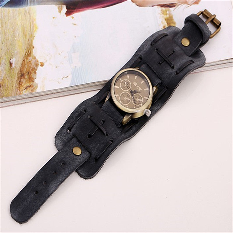 Vintage Armbanduhr Herren mit breitem Armband