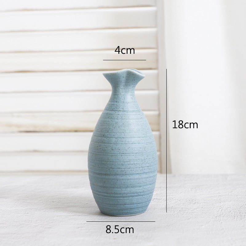 Vase aus Porzellan in Blau – Glockenform