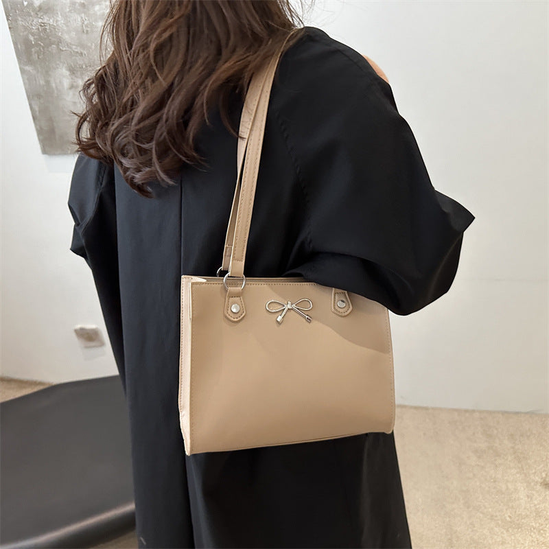 Shopper mit viel Stauraum