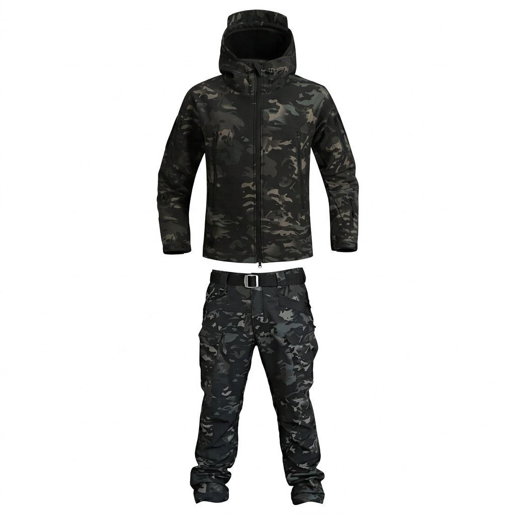 Softshell Set Herren – Funktionsjacke mit Kapuze und Cargohose – Camo-Schwarz – Vorderansicht