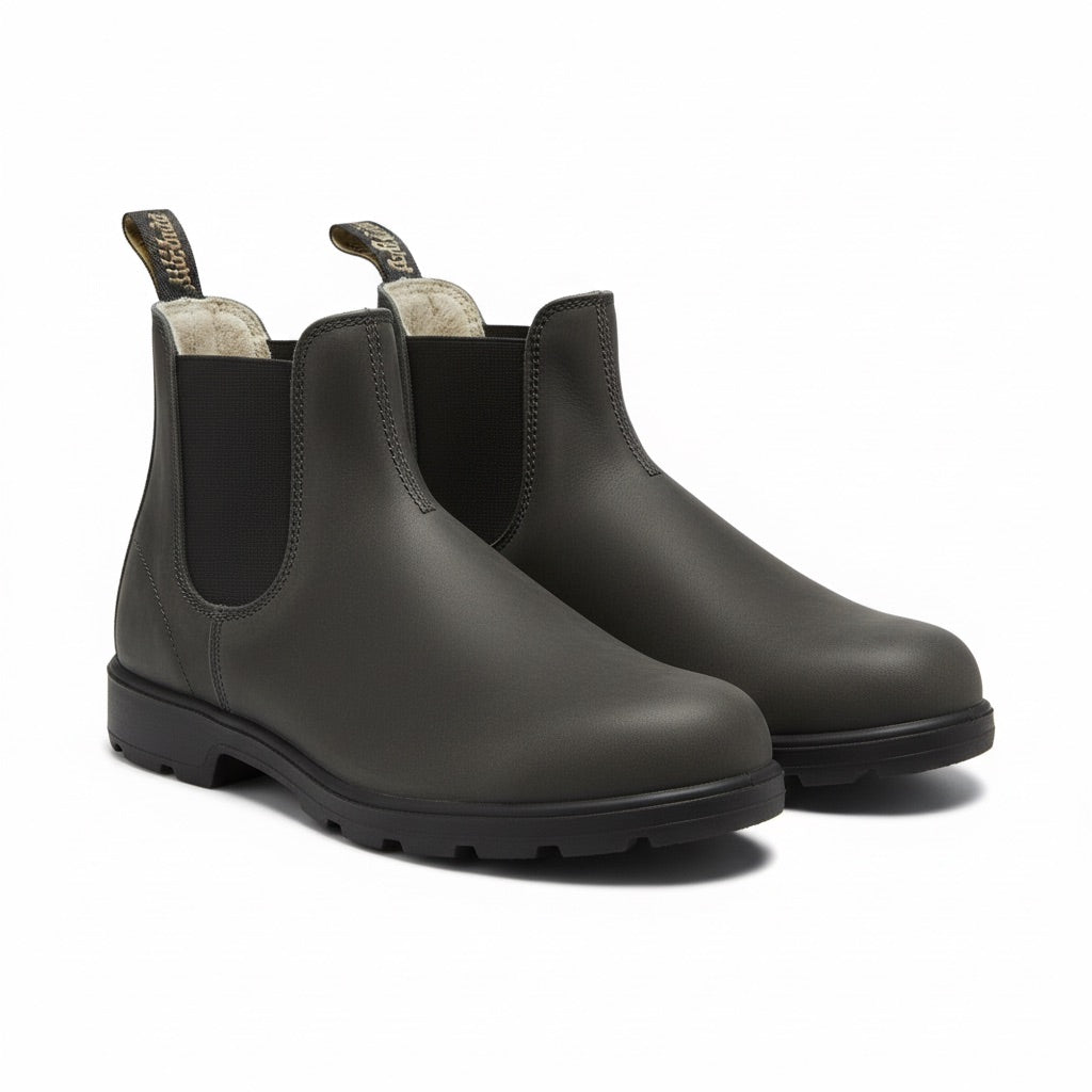 Chelsea Boots Herren gefüttert – Winterstiefeletten mit Profilsohle – Grau – Vorderansicht
