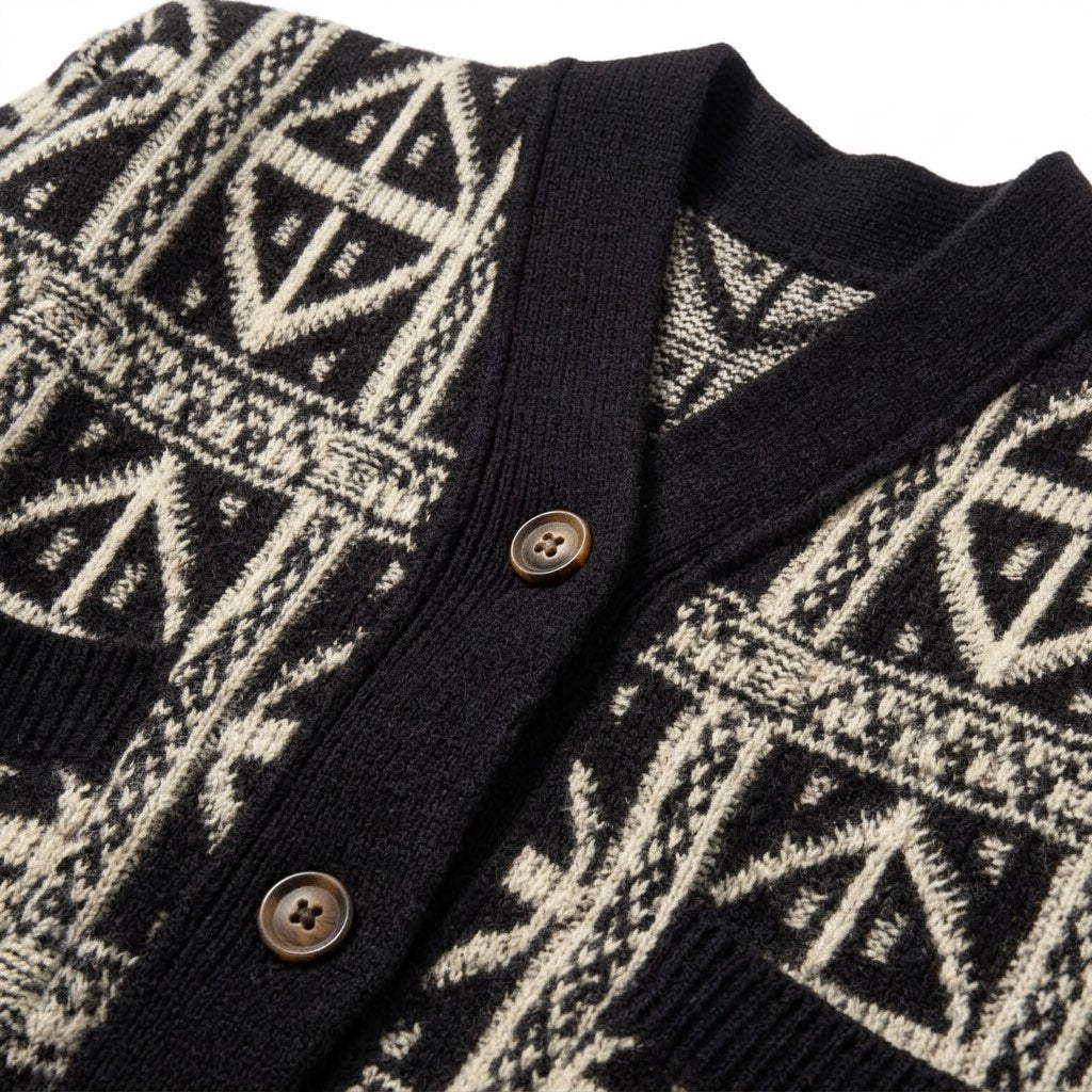 Strickjacke Herren Grobstrick mit Muster – Cardigan mit Knöpfen – Detail