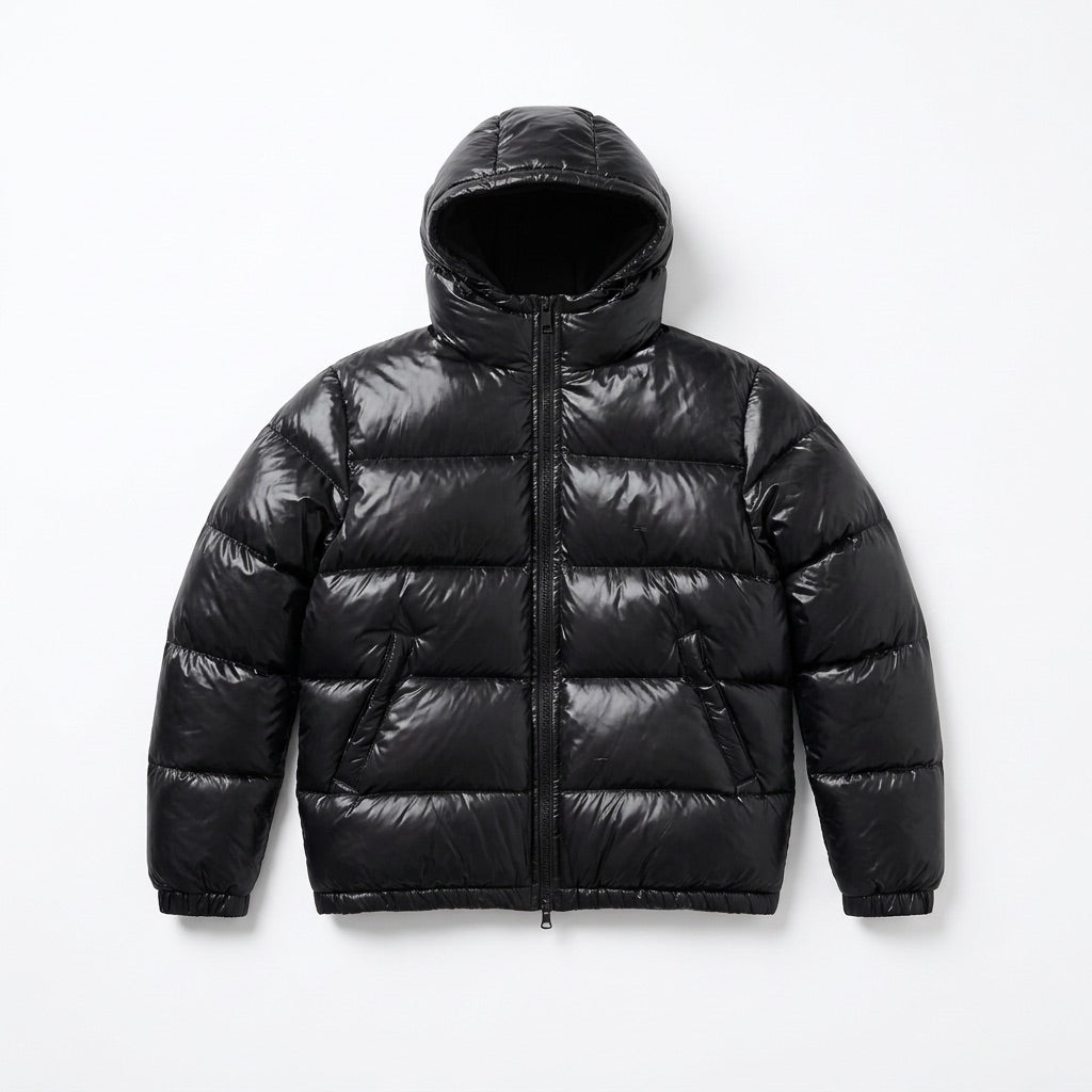 Pufferjacke Herren glänzend mit Kapuze – Warme Winterjacke – Flatlay