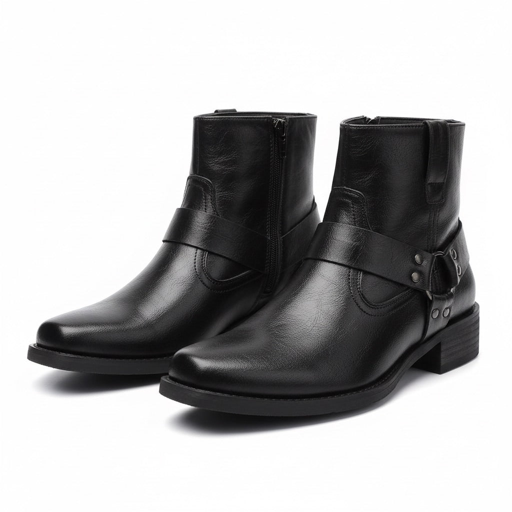 Biker Boots Herren mit Riemen – Vintage Stiefeletten – Vorderansicht
