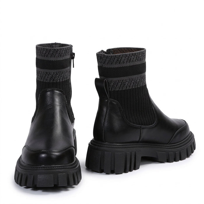 Boots Damen mit Strickschaft – Plateau Stiefel mit Reißverschluss – Vorderansicht