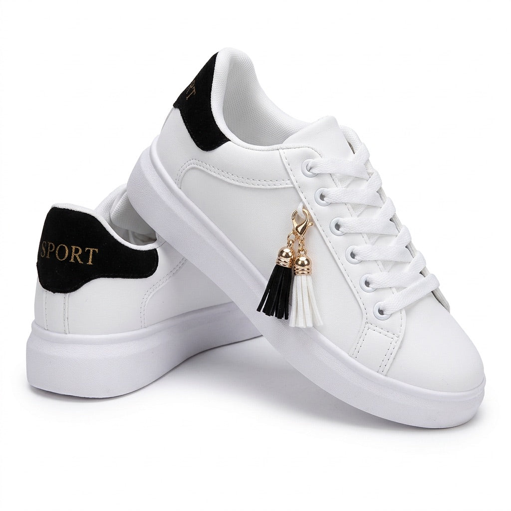 Sneaker Damen mit Zierelement – leichte Freizeitschuhe – Vorderansicht